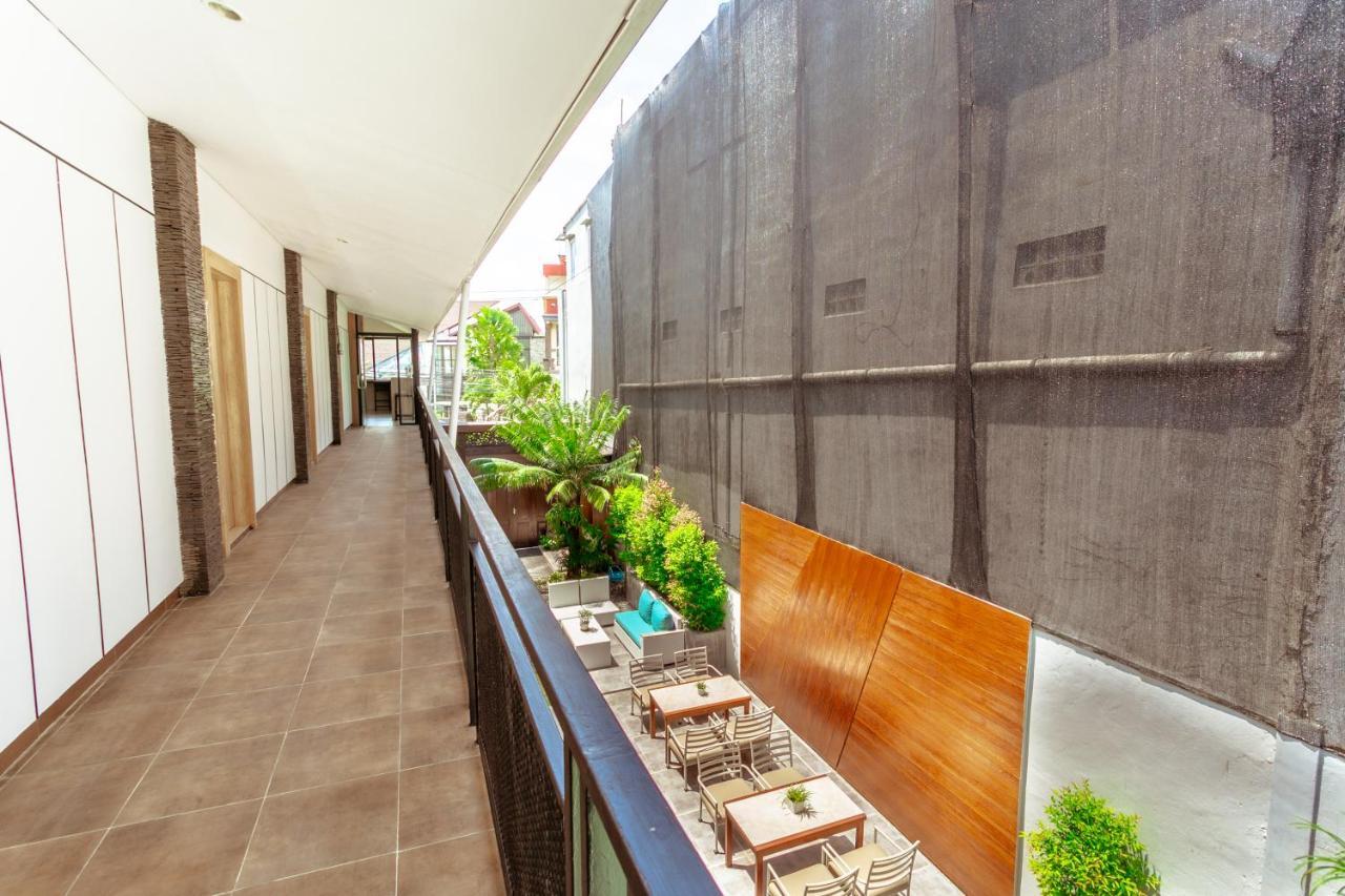 Lega Legi Town House Seminyak By The Lavana Exterior photo