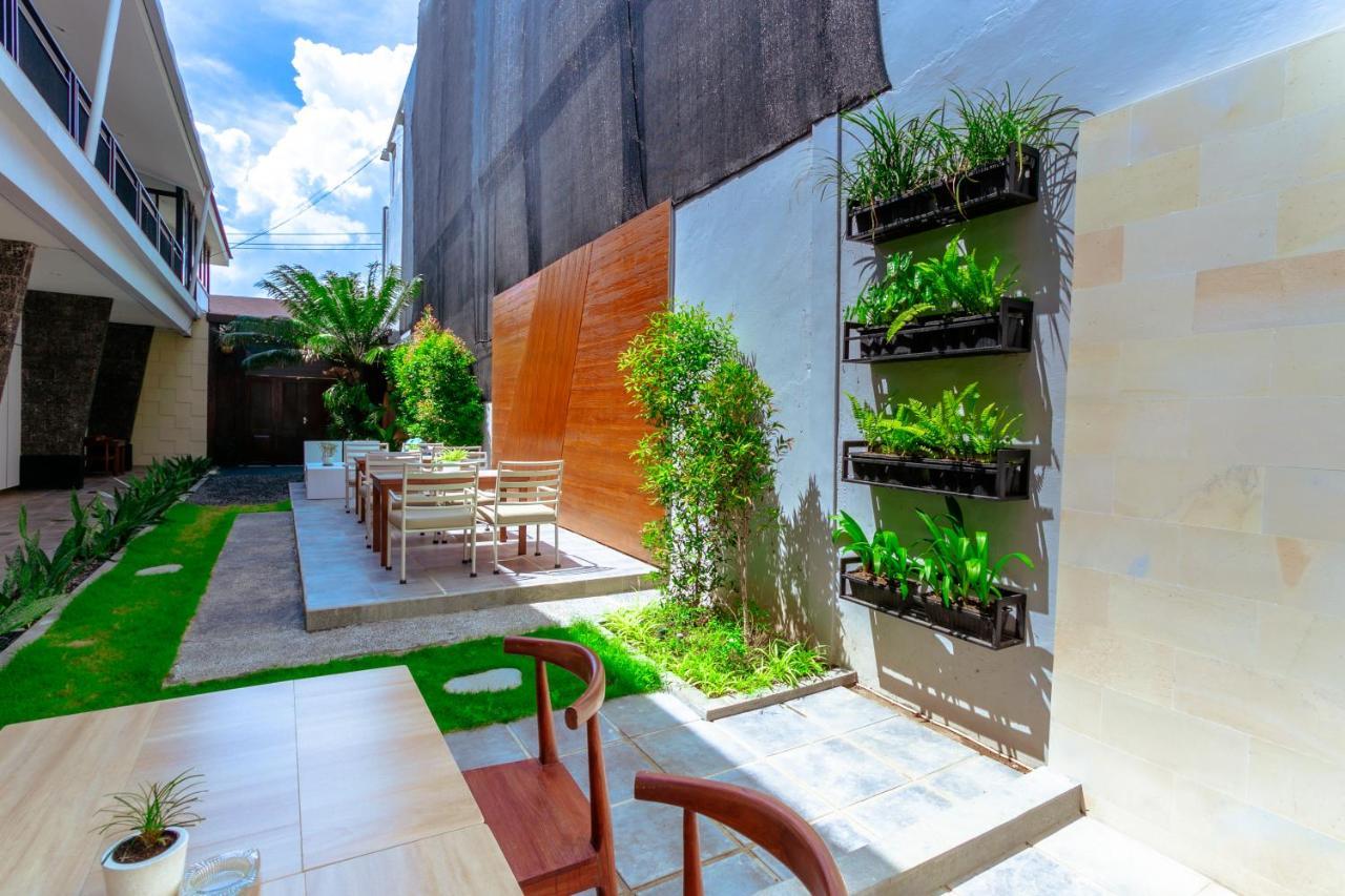 Lega Legi Town House Seminyak By The Lavana Exterior photo